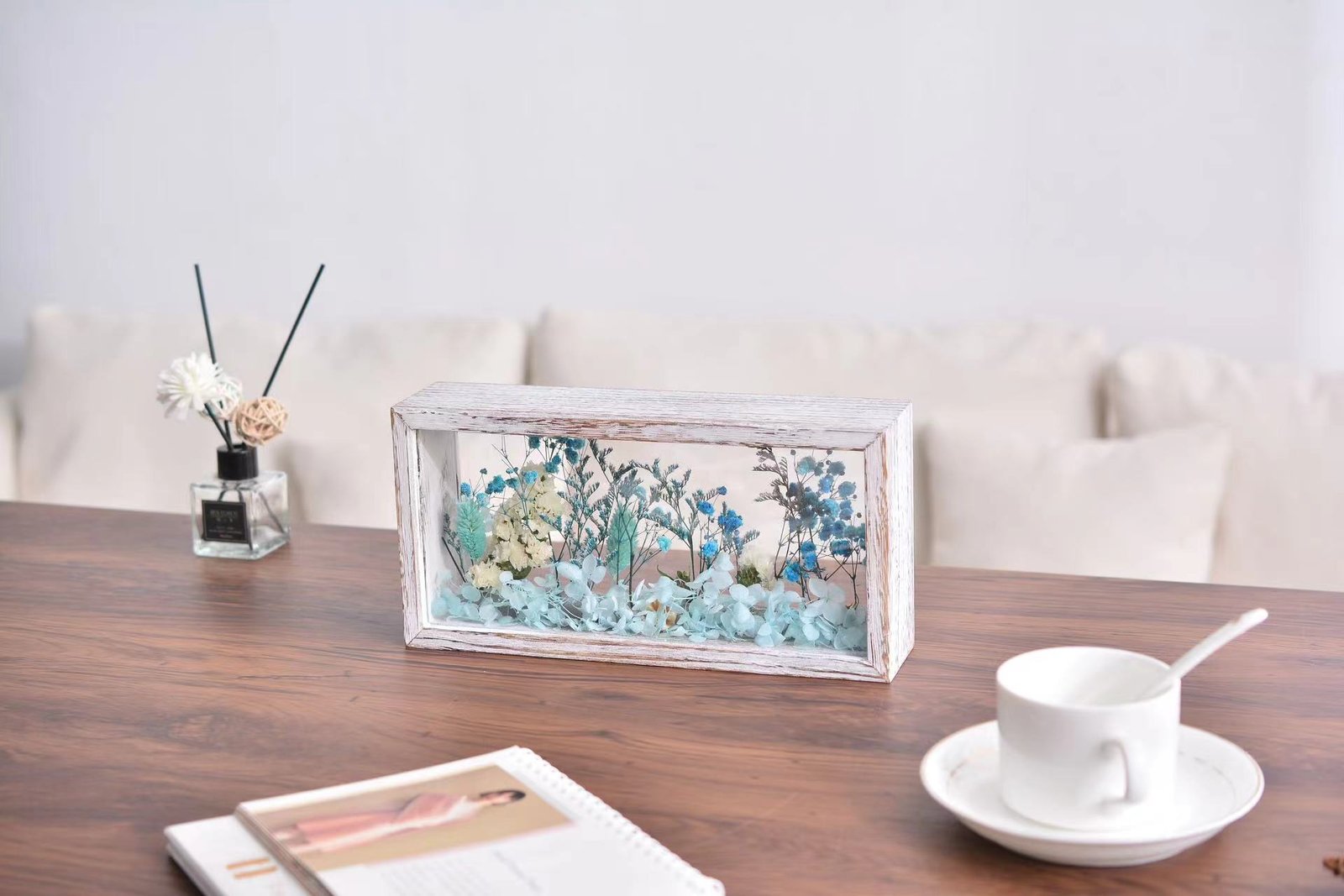 Wooden Dried Flower Display Frame, Double Acrylic Floating Frame, Suitable for Dried Flower Specimens, Handicraft Souvenirs and Photos, DIY Display Box(Paulownia wood (white, 10“*5”)